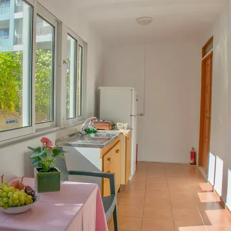 Garden House Elli 2 Min Διαμέρισμα *