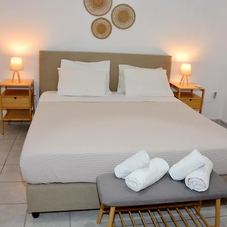 Garden House Elli 2 Min Apartment *